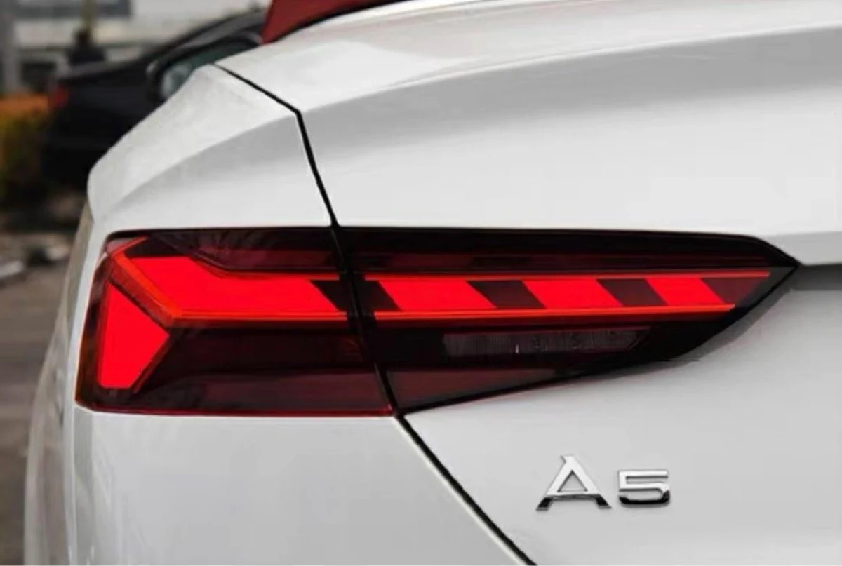 Audi hátsó LED lámpa animáció