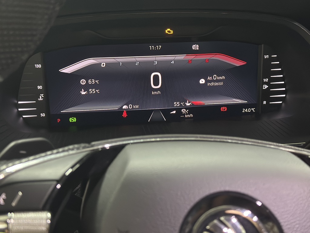 Škoda Octavia IV NX 2022 gyári Virtual Cockpit retrofit